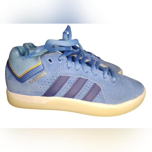 Adidas Tyshawn Sneakers, Mens 5.5 - Picture 2 of 11